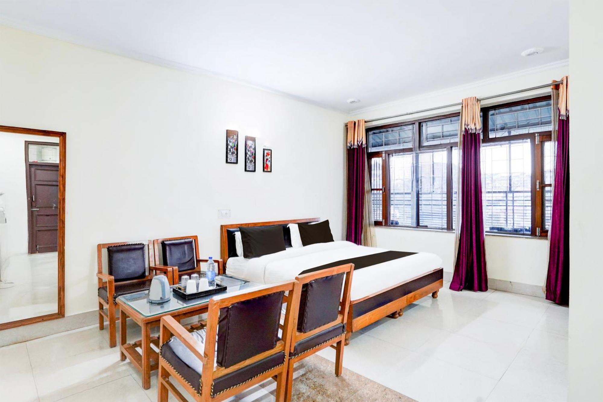 Super Townhouse Mall Road Near Library Chowk Mussoorie Exterior photo